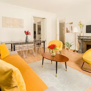 cosy-2-bedroom-2-bathroom-parc-monceau.fr-paris.fr/